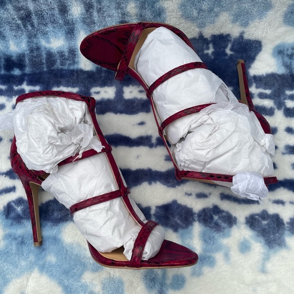 Daya by Zendaya Snakeskin Raspberry Fuchsia Myra Strappy Stiletto Heel Sandal - Picture 3 of 6